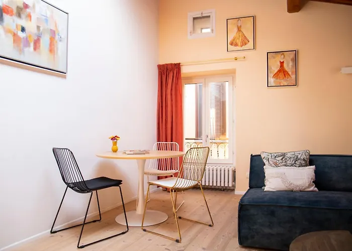 Apartament La Sorpresa - Luxury In Historic Center Arona